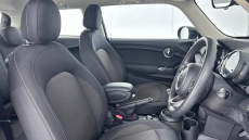 MINI Hatchback 1.5 Cooper Classic II 3dr [Comfort Pack] Petrol Hatchback